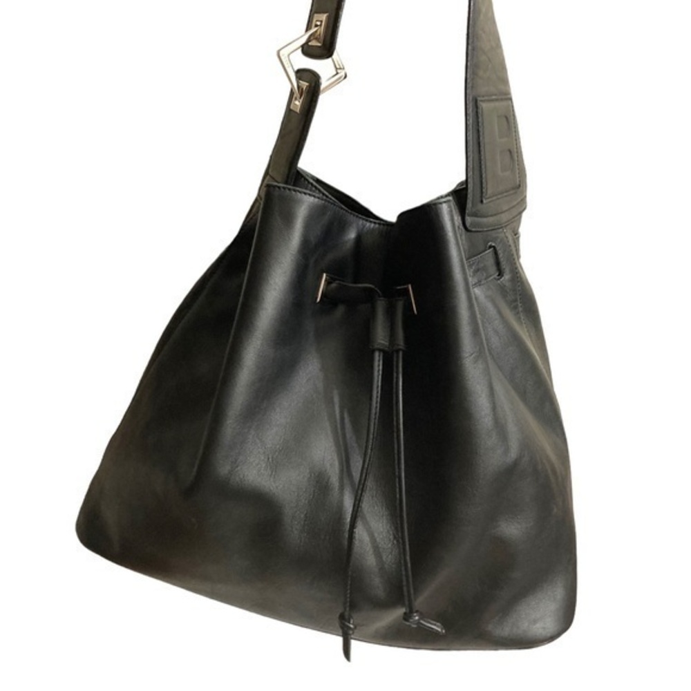 Bally rare “cenbrin” black leather should bag ultra unique